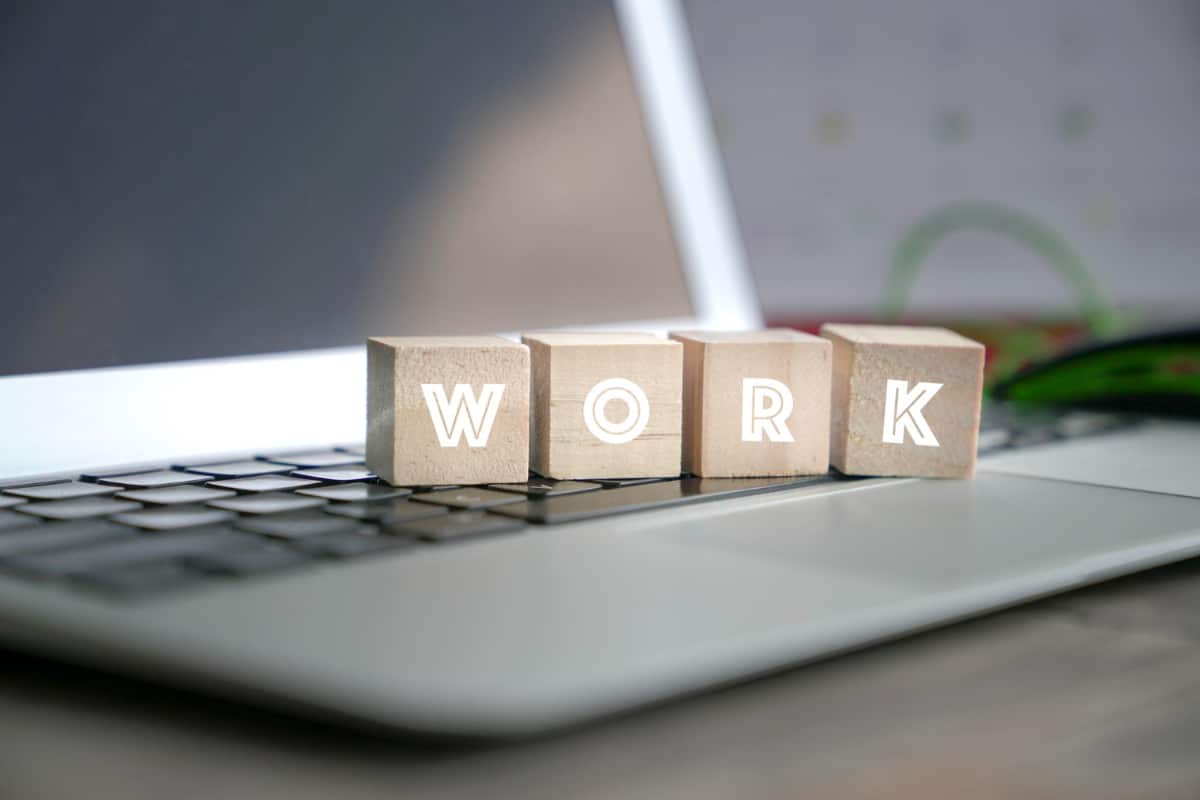 timely payments, independent contractors, freelance workers